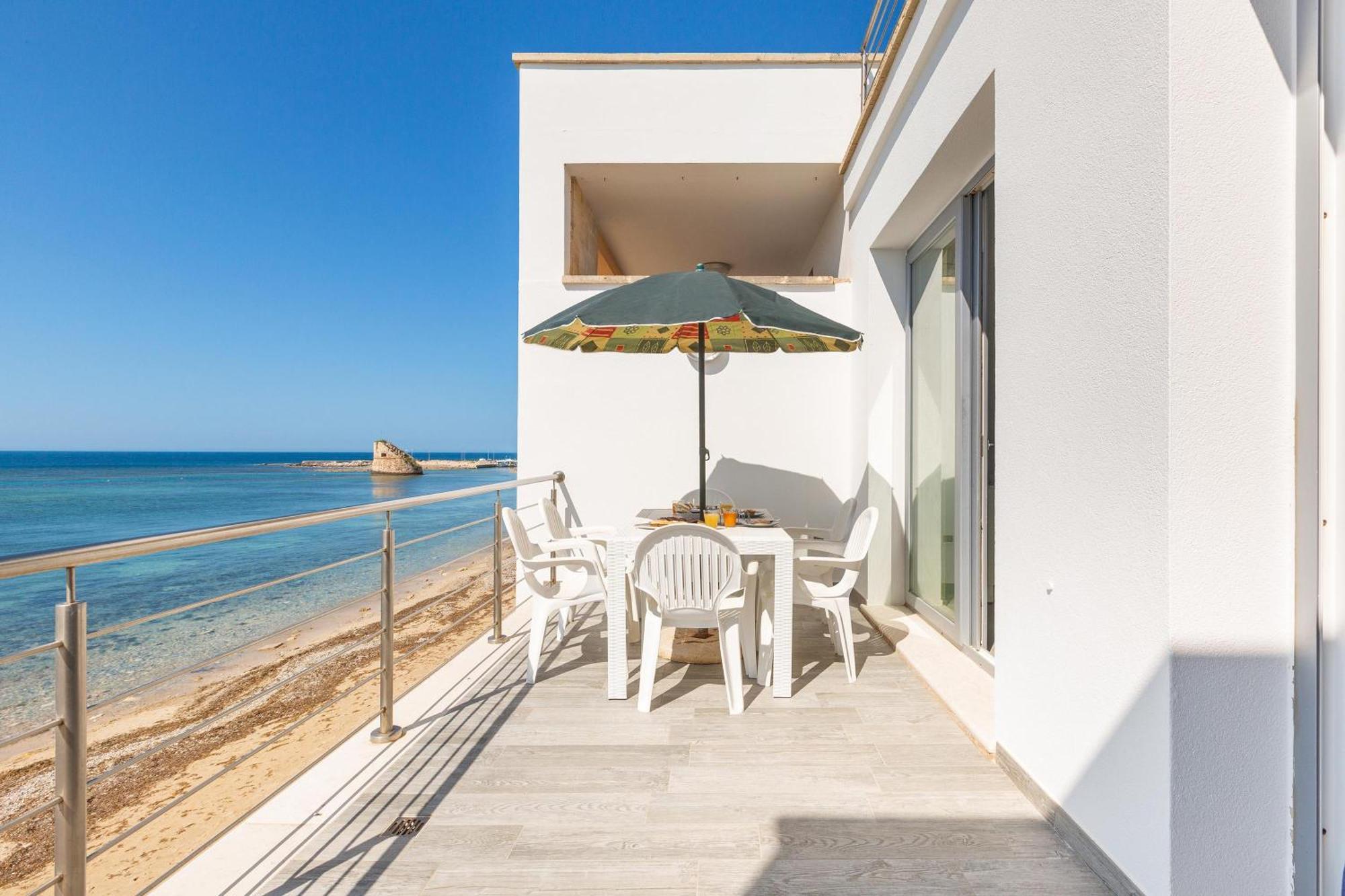 Ferienwohnung Un Sogno Sul Mare By Barbarhouse Torre Pali Exterior foto