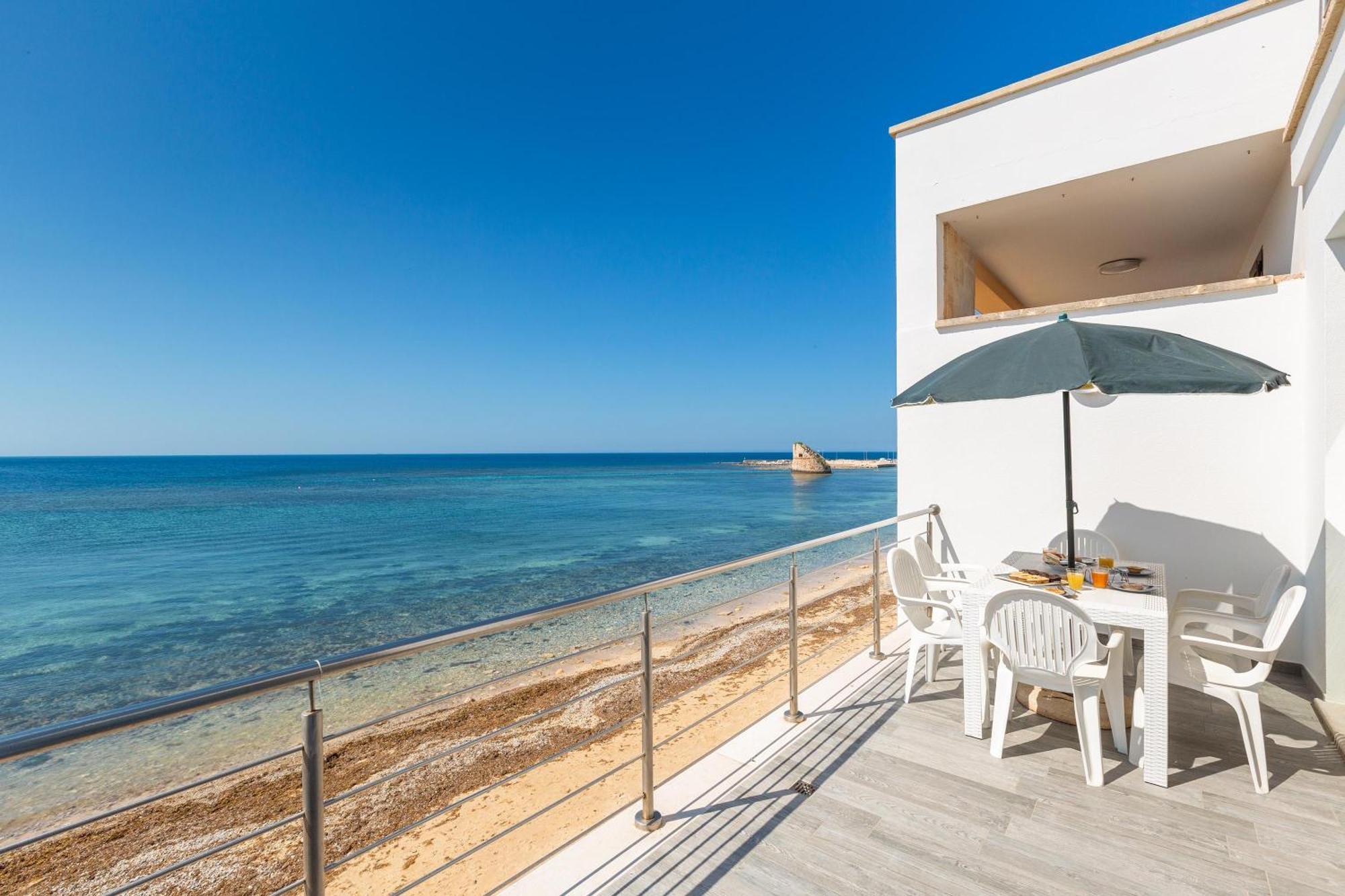 Ferienwohnung Un Sogno Sul Mare By Barbarhouse Torre Pali Exterior foto